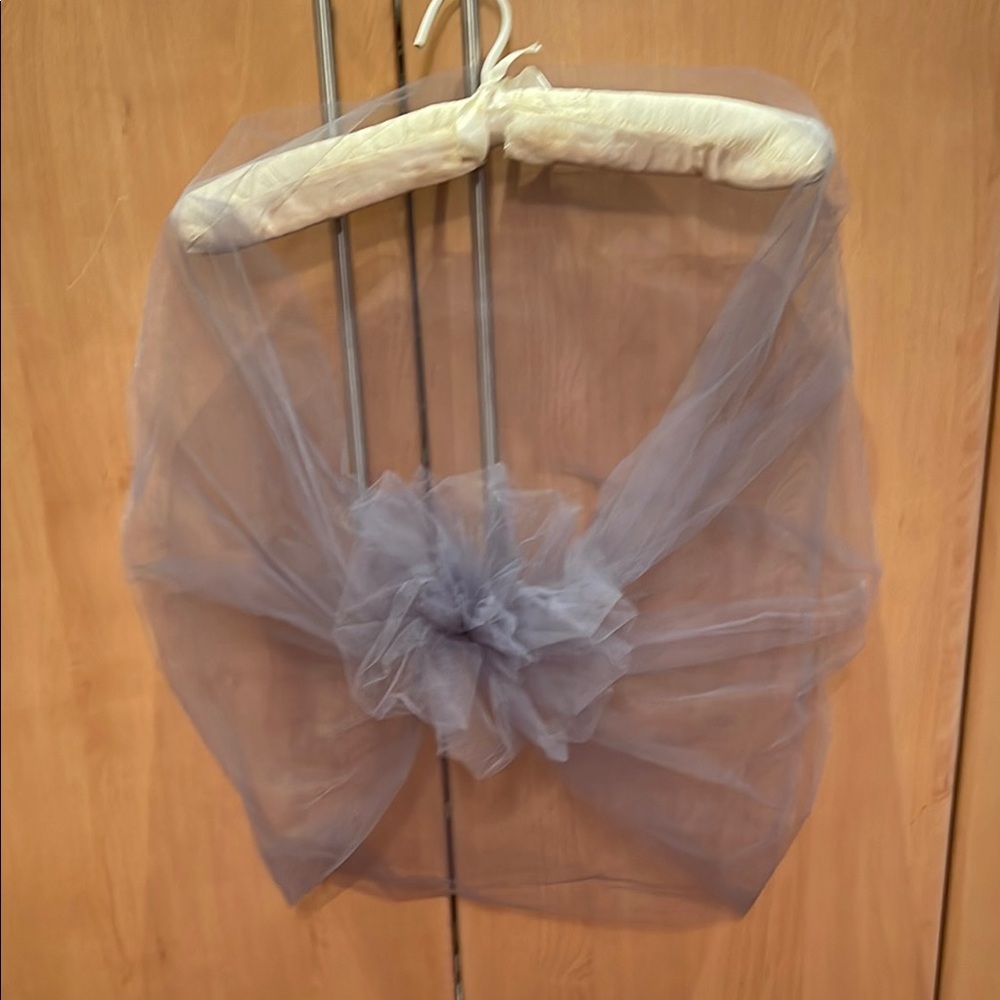 Gray Sheer Scarf with Elegant Shimmer
